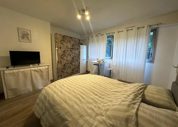 Superbe Miromesnil Elysee Апартаменты